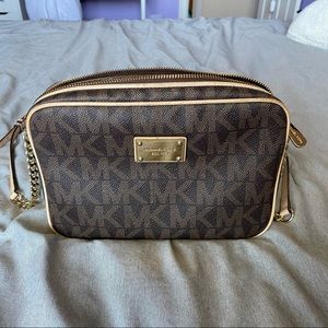 Michael Kors Crossbody